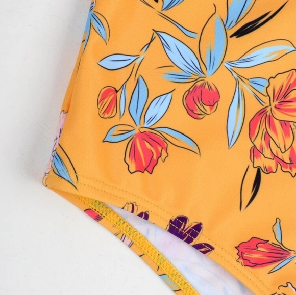 Floral Deep V Front Tie Shoulder One Piece - Picture 7 of 7